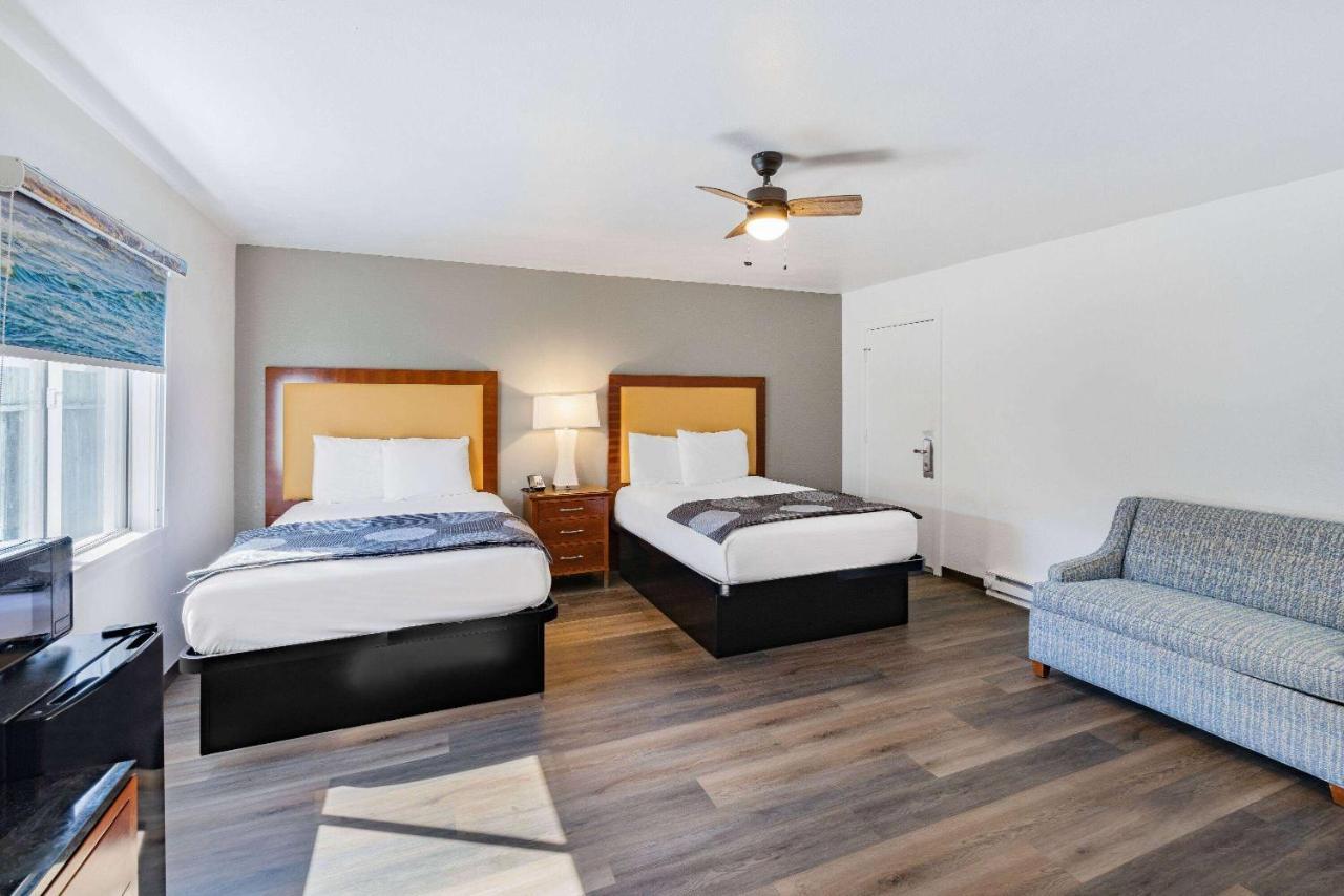 Oceanside Inn & Suites, A Days Inn By Wyndham Fort Bragg Esterno foto